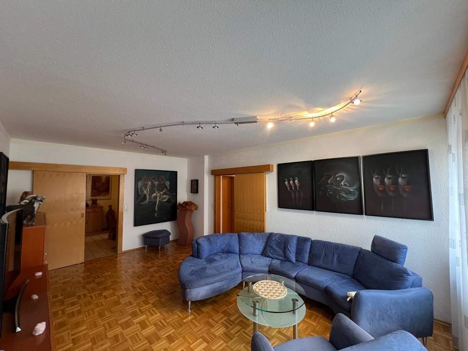 Gepflegte Eigentumswohnung mit Wintergarten und Balkon in Enns