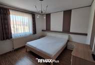 Mehrfamilienhaus mit großzügigem Grundstück und vielseitig nutzbaren Nebengebäuden in Traismauer