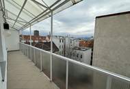 LETZTES JAHR SANIERT: 2-Zimmer-Wohnung + Kabinett mit eigener Terrasse!