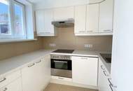 ++ NEU ++ MAISONETTE - VIER Zimmer mit TERRASSE - Altbau