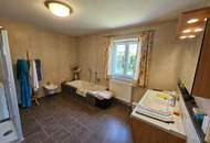 ***OPEN HOUSE Freitag, 27. Juni 2025 13 - 15 Uhr*** Massiv gebauter Bungalow mit Keller und Doppelgarage