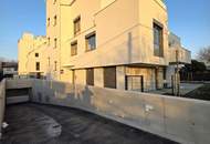 Viel Licht - Zwei Zimmer - Große Terrasse! Ideale Kleinwohnung mit dem extra WOW! Klimaaktiv Bronze! Ruhige Seitengasse + Luftwärmepumpe und Solaranlage + Perfekte Raumaufteilung + Garage!