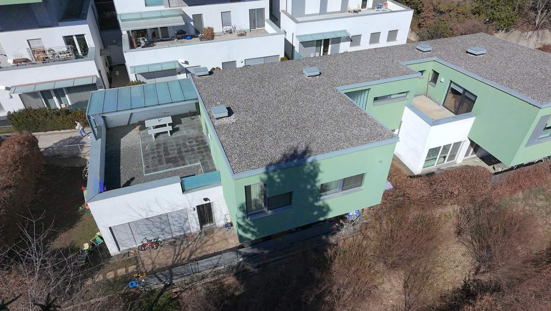 traumhafte Eigentumswohnung 81 m² plus 52 m² Dachterrasse mit Blick über St. Veit/Glan und Carport
