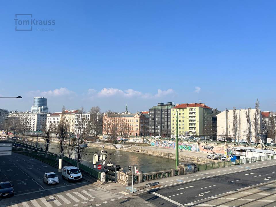 3-ZIMMER BALKONWOHNUNG MIT WASSERBLICK