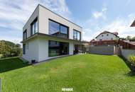 STEYR | CHRISTKINDL – Hochwertiges Designerhaus mit Swimmingpool, Garten, Terrasse & Doppelgarage