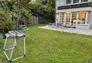 Großer Eigengarten: 4-Zimmer-Wohnung mit Saunahäuschen