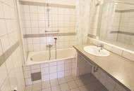 2-Zimmer-Wohnung mit Balkon und herrlichem Blick ins Grüne - Hietzinger Hauptstraße ums Eck