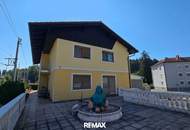 Vielseitiges Ein- oder Mehrfamilienhaus - großzügiges Raumangebot mit viel Potential in Wies