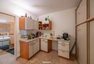 Traumhafte 6 - Zimmer - Wohnung / Büro mit grünem Innenhof in ruhiger sensationeller Lage in Hernals