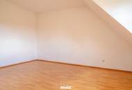 Kapitalanleger - Vermietete Maisonette-Wohnung mit Terrasse, Eigengarten und Carport