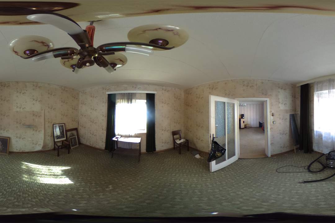 Viel Potenzial auf 756m² - Sanierung oder Neubau möglich!