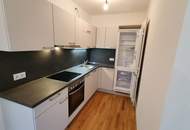 ZWEI ZIMMER Mietwohnung MIT BALKON