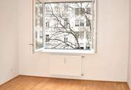 Sehr gepflegte, lichtdurchflutete 3-Zimmer Mietwohnung mit Blick auf die Baumkronen – Heizung, WW inklusive