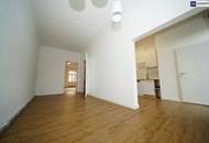 PREISHIT zum Verlieben: Vollsanierte 3-Zimmer-Altbauwohnung mit hohen Decken &amp; Balkon