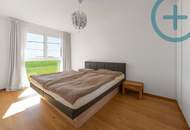 EINZIEHEN &amp; GENIEßEN - WOHNOASE MIT GARTEN UND POOL