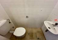 Schöne Dachgeschosswohnung mit Airbnb Potenzial