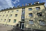 renovierte Wohnung mit möblierter Küche zu vermieten