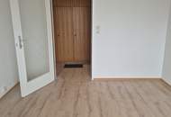 2 Zimmer Wohnung im Zentrum Neunkirchen zu vergeben!