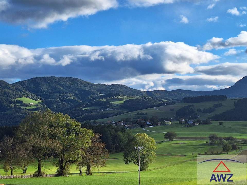 Sonniges BaugrundstÃŒck im steirischen Almenland nahe dem Golfplatz!