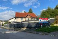 Geräumiges Einfamilienhaus mit Burgblick