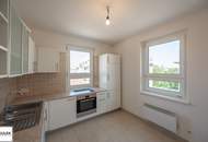Ideal geschnittene, helle 2 Zimmer Wohnung (rd. 50 m²) in top Lage - ab 1.9.26