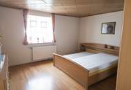 Gemütliches Zuhause im Weinviertel - Einfamilienhaus mit großer überdachter Terrasse - großzügiger Kellerfläche und Nebengebäude