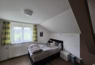 Sehr gepflegtes Wohnhaus mit separaten Nebengebäude und Langcarport in ländlicher und sonniger Sackgassenlage