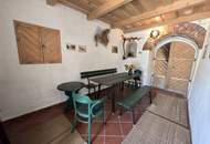 Liebevoll saniertes Presshaus mit Wohnbereich, Terrasse &amp; traditioneller Kellerröhre