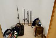 GROSSZÜGIGE VILLA IN BOCKFLIEß MIT 11 ZIMMER, POOL, DOPPELGARAGE UND WUNDERSCHÖNEM GARTEN