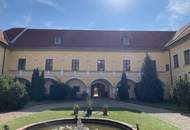 VERKAUF oder VERMIETUNG Schloss in idyllischer Lage