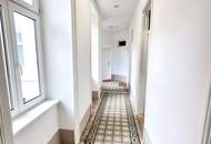 Seltenheit! 4-Zimmer Wohnung - Selbst Gestalten! Sanierungsbedürftige Altbauwohnung! U-Bahn ums Eck + Traumhaft renoviertes Altbauhaus + Optimalste Infrastruktur und Anbindung!