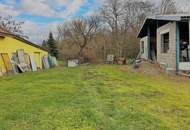 Großes Grundstück mit Einfamilienhaus und Lagerhalle