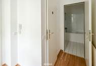 Entzückende 2 Zimmer Altbauwohnung