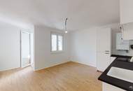 Helle, neu renovierte 2-Zimmer-Wohnung mit Loggia in Toplage beim Yppenplatz