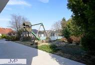 Modernes Wohnen am Lainzer Tiergarten – exklusive Villa mit Pool und Lift!