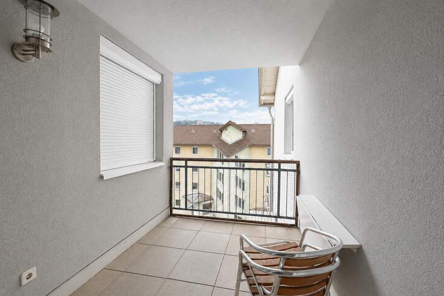 Bezugsfreie Eigentumswohnung mit Süd-Loggia & Tiefgaragenplatz in Spittal, Wohnung-kauf, 165.000,€, 9800 Spittal an der Drau