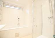 Ruhelage: Schöne 4-Zimmer-Wohnung mit Loggia nahe Belvedere