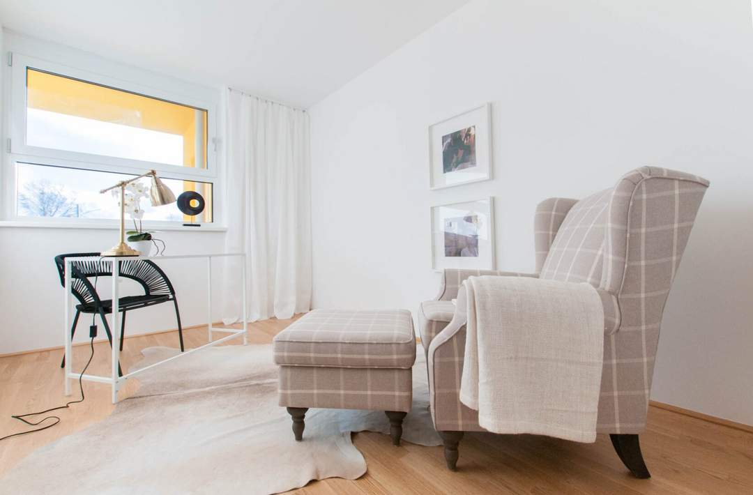 MODERNE 2-ZIMMER-WOHNUNG – PROVISIONSFREIER ERSTBEZUG MIT SÜDBALKON!