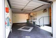 Sie suchen ein stilvolles Zuhause an der Weinstraße mit Fernblick, Wellnessbereich und eigenem Weinkeller? Dann sollten Sie sich diese besondere Immobilie unbedingt ansehen!