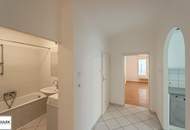 Gut aufgeteilte, zentrumsnahe Familien- oder WG-Wohnung (3 Zi. + separate Küche) ab 01.07.26!