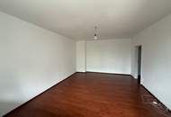 3 Zimmer Wohnung plus Loggia und Lift