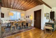 Wohnhaus mit Attersee-Seeblick und Seezugang in Litzlberg/Seewalchen, 2 Wohneinheiten.