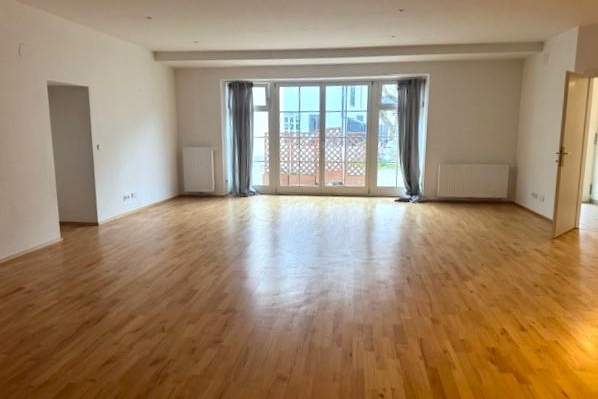 Neuer Preis! Barrierefreies Wohnen in exklusiver Stadtvilla - bahnhofs-und innenstadtnah, Wohnung-kauf, 515.000,€, 2500 Baden