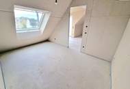 Exklusive 4-Zimmer-Dachgeschosswohnung in revitalisiertem Altbauhaus – Stilvolles Wohnen mit Dachterrasse, Fischgrätparkett, Klimaanlage & Luftwärmepumpe auf modernstem Stand