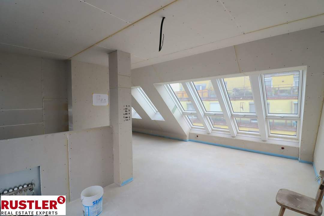 3 Zimmer - DG-Maisonette mit Terrasse - Nähe Kutschkermarkt