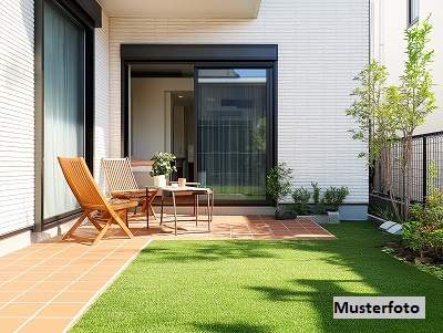 +++ Gepflegte Doppelhaushälfte mit Terrasse, Keller und 2 Stellplätzen +++