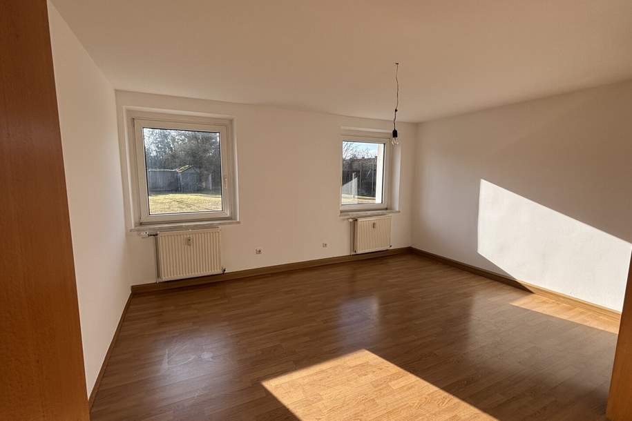 Preiswertes Wohnen mit Grünblick: äußerst gemütliche 2-Zimmer Erdgeschosswohnung in zentrumsnaher Lage von Steyr Münichholz - perfekt für junge Erwachsene oder kleine Familien!, Wohnung-miete, 466,62,€, 4400 Steyr(Stadt)