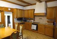 Viel Platz, viele Möglichkeiten, großes Grundstück!