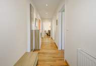 Hochwertige Dachgeschosswohnung mit schönem Ausblick in Ruhelage