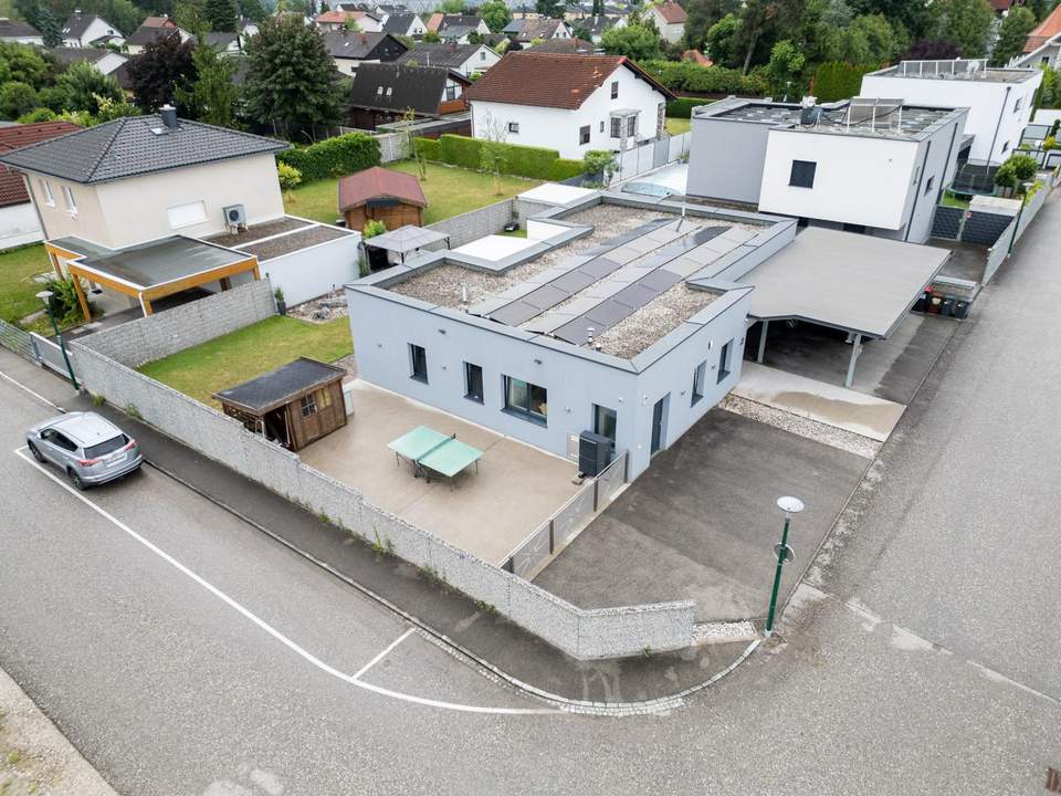 großzügiger Neuwertiger Bungalow, Barrierefrei mit vielen Extras